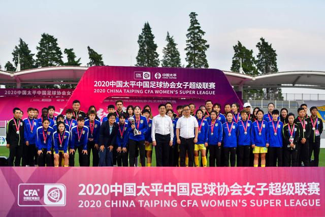 美记：活塞曾非常认真推动杜兰特交易！他也有兴趣与CC并肩作战！